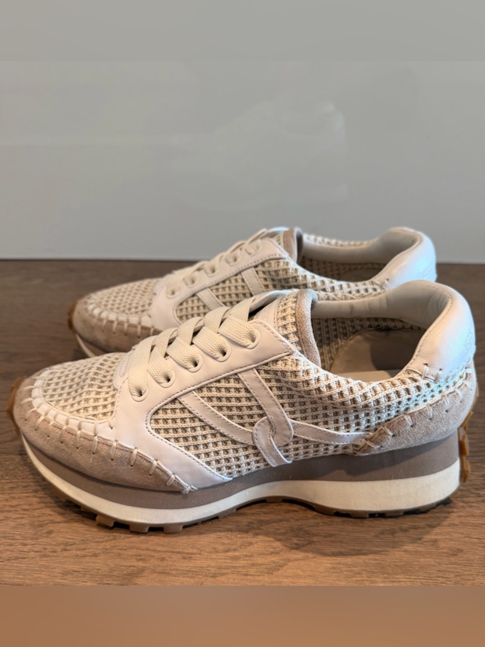 Veronica Beard Valentina sneaker - Picture 6 of 10